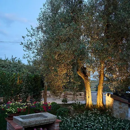 I Roseti Alloggio per agriturismo Montepulciano Stazione